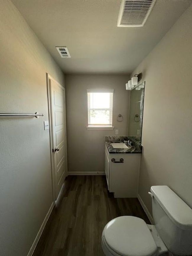 27290 Axis Deer Trl, House other with 4 bedrooms, 4 bathrooms and 2 parking in Magnolia TX | Image 12