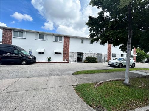 apt-15-1717 Rodman St, Hollywood, FL, 33020-6421 | Card Image