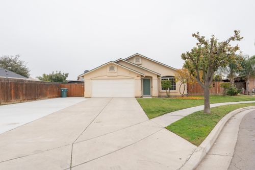 254 Feather Ct, Tulare, CA, 93274-9246 | Card Image