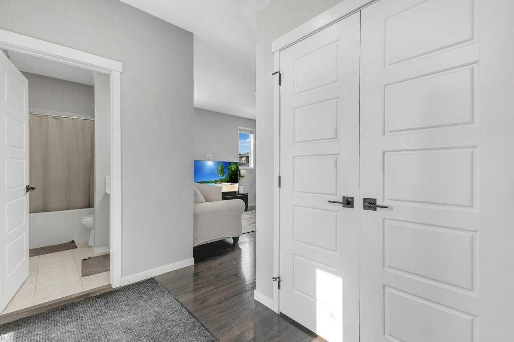 Residential in Calgary 4