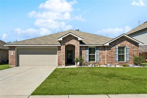 19493 Providence Ridge Blvd, Hammond, LA, 70403-1925 | Card Image