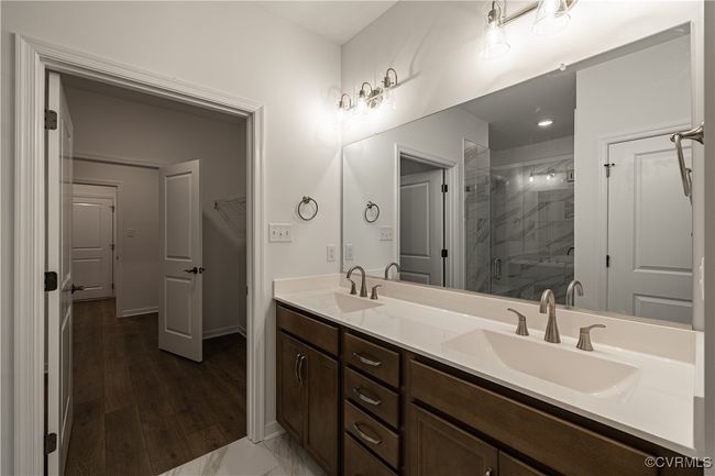 Photo from Boone Homes Gallery; photo of similar home, not home for sale; upgrades shown | Image 15