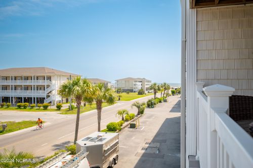 apt-7202-105 Se 58th St, Oak Island, NC, 28465-5072 | Card Image