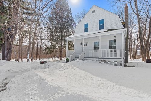 95 Mulberry St, Attleboro, MA, 02703-5060 | Card Image