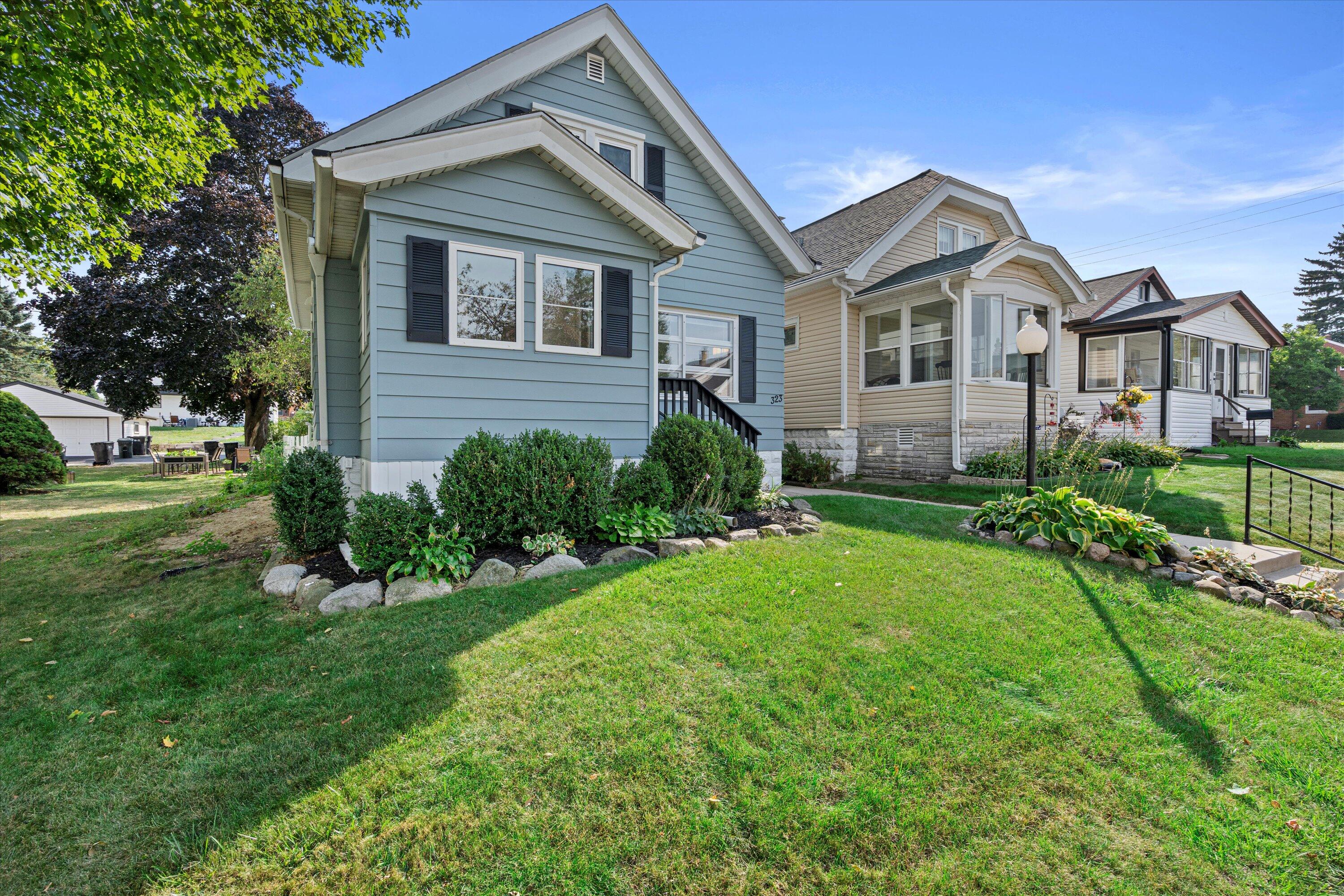 Marquette Ave, South Milwaukee, WI 53172