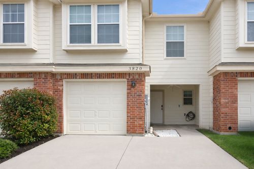 3820 Vista Mar Dr, Euless, TX, 76040-3457 | Card Image