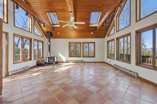 117 Linaberry Rd, Columbia, NJ, 07832-2309 | Card Image