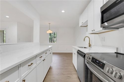 unit-v-2396 Lawrenceville Hwy, Decatur, GA, 30033-3156 | Card Image