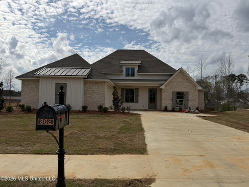 808 Albany Street, Brandon, MS, 39042 | Card Image