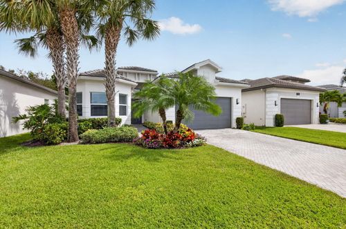 8263 Arabian Range Rd, Boynton Beach, FL, 33473-3600 | Card Image
