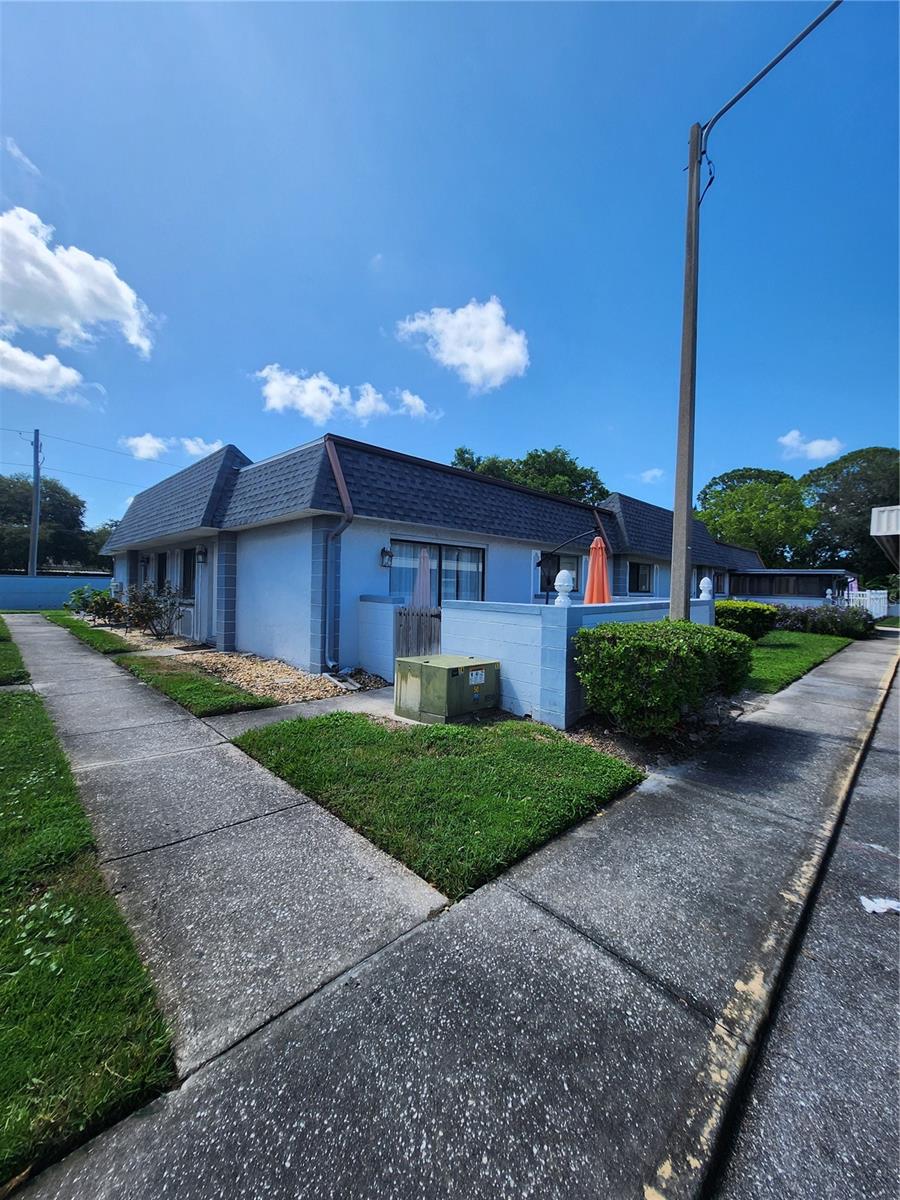 70th Pl, Pinellas Park, FL 33781