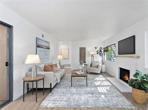 3215 Stonewood Ct, Fullerton, CA, 92835-2330 | Card Image