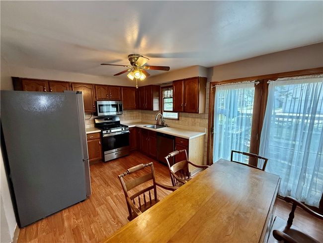 123 - 121 4 Th Ave, House other with 4 bedrooms, 3 bathrooms and 2 parking in Scottdale PA | Image 15