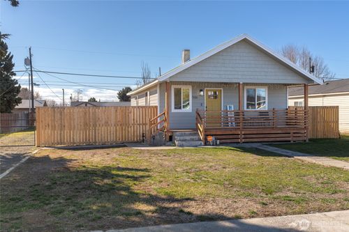 506 J St Sw, Quincy, WA, 98848-1339 | Card Image