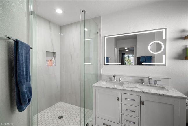 23485 Olde Meadowbrook Cir, House other with 3 bedrooms, 2 bathrooms and 2 parking in ESTERO FL | Image 5