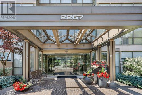 707-2267 Lake Shore Blvd W, Etobicoke, ON, M8V3X2 | Card Image