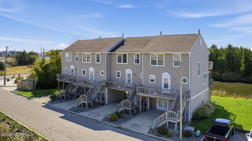 5 Southwinds Dr, LITTLE EGG HARBOR TWP, NJ, 08087-1022 | Card Image