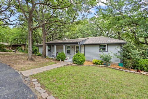 434 Crescent Dr, Pottsboro, TX, 75076-3188 | Card Image