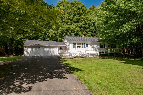 307 Lyons Road, Sidney, ME, 04330 | Card Image