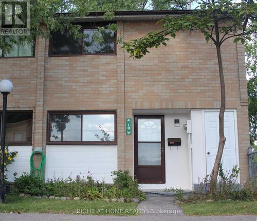 10-10 Fleetwood Cres, Brampton, ON, L6T2E5 | Card Image