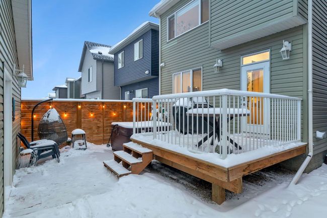 35 Wolf Hollow Way Se, Home with 3 bedrooms, 2 bathrooms and 2 parking in Calgary AB | Image 37