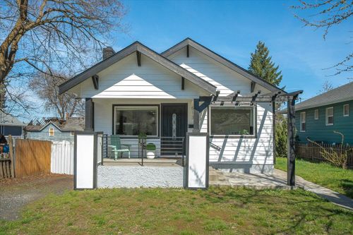 513 E 8th Ave, Spokane, WA, 99202 | Card Image