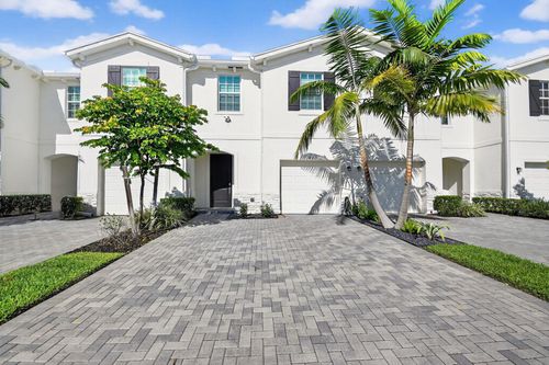 4319 Hammock Grove Dr, Lake Worth, FL, 33467-8606 | Card Image