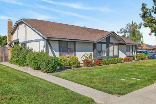 7033 Tristan Cir, Stockton, CA, 95210-4220 | Card Image