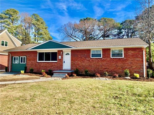 8320 Mona Ave, Norfolk, VA, 23518-2232 | Card Image