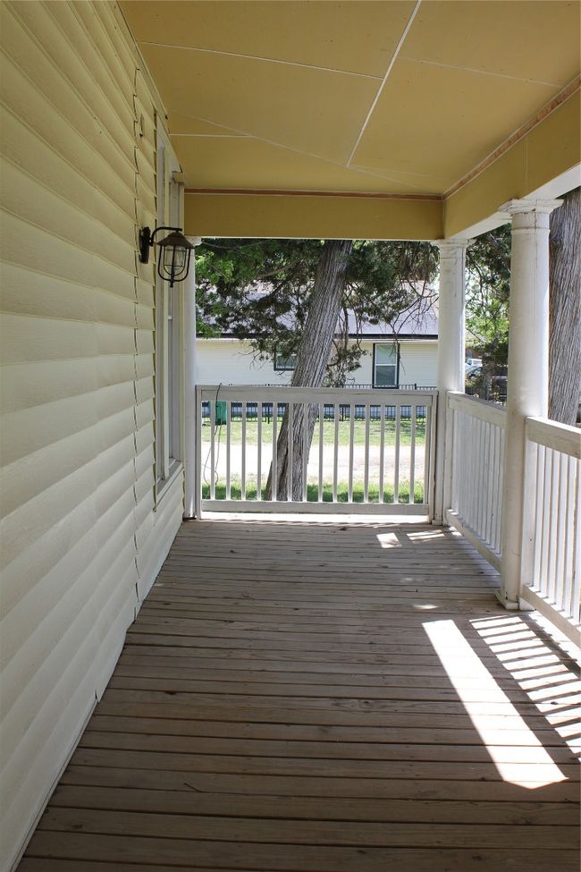 Deck with covered porch | Image 8