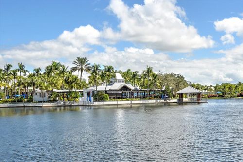 apt-104-8385 Whisper Trace Ln, NAPLES, FL, 34114-9471 | Card Image