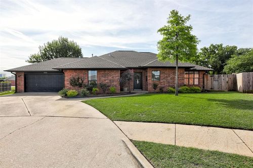3301 Glisten Street, Norman, OK, 73072 | Card Image