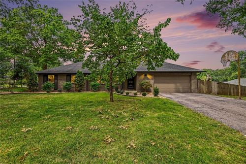 7300 Waverly Ave, Kansas City, KS, 66109-2466 | Card Image
