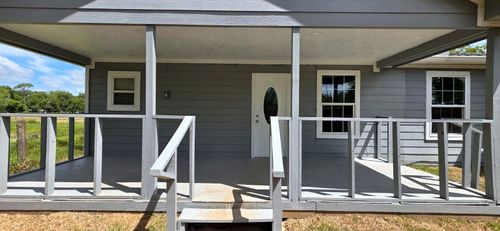 7-5701 County Road 288, Angleton, TX, 77515-4483 | Card Image
