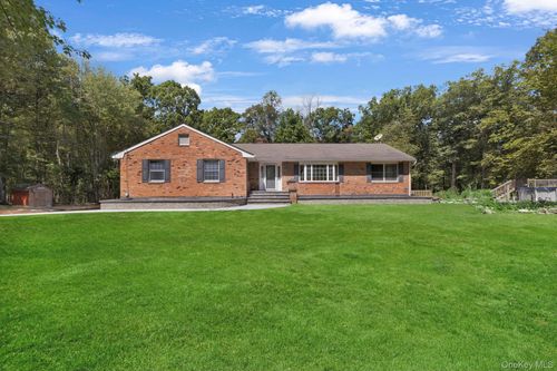 61 Benneywater Rd, Port Jervis, NY, 12771-3649 | Card Image