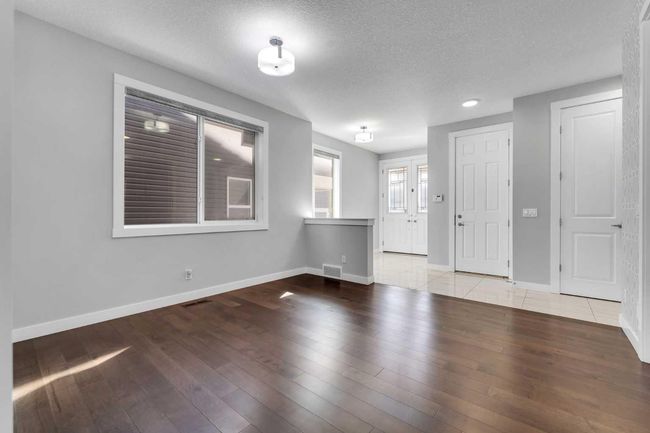 100 Red Embers Terrace Ne, House other with 5 bedrooms, 4 bathrooms and 5 parking in Calgary AB | Image 6