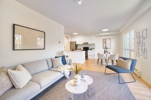 311-1033 St Georges Ave, North Vancouver, BC, V7L3H5 | Card Image