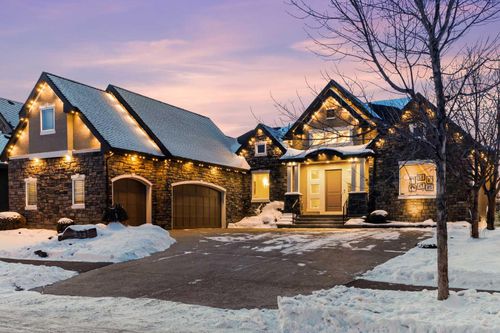 232 Heritage Isle, Heritage Pointe, AB, T1S4J9 | Card Image