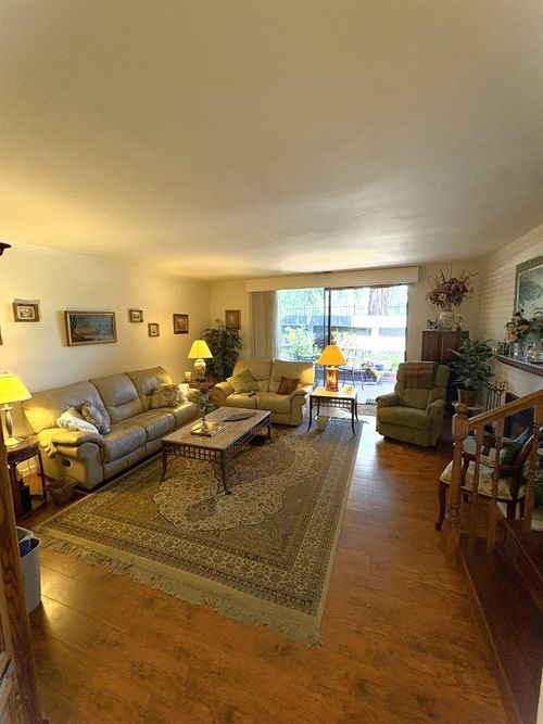 unit-2-629 Woodside Sierra, Sacramento, CA, 95825-7210 | Card Image