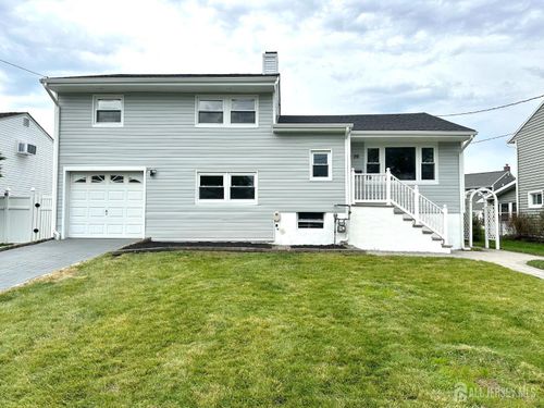 26 Miliken Rd, Colonia, NJ, 07067-1233 | Card Image
