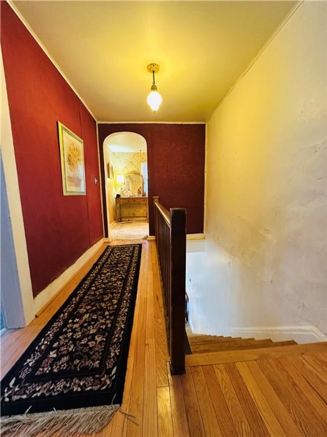 Unit 1 - 2nd floor landing | Image 12