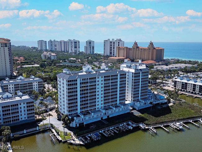 APT-806 - 400 Flagship Dr, Condo with 3 bedrooms, 3 bathrooms and null parking in NAPLES FL | Image 21