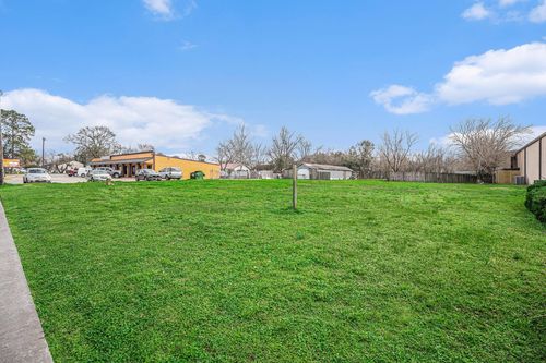 2412 Pasadena Blvd, Pasadena, TX, 77502-3286 | Card Image