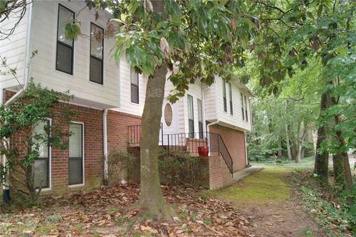 4239 Glenforest Way Ne, Roswell, GA, 30075-1973 | Card Image