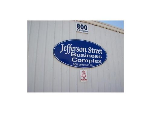 11-800 Jefferson St, Springdale, AR, 72764-3421 | Card Image