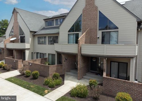 1306 Cherrington Dr, HARRISBURG, PA, 17110-9497 | Card Image