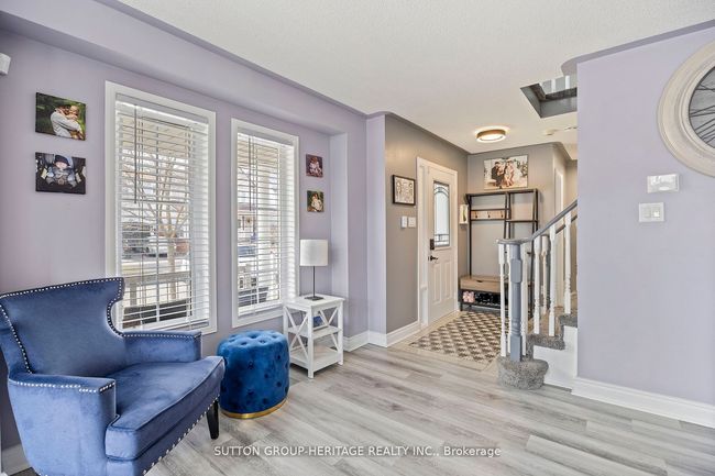 17 Hirons Dr, House other with 3 bedrooms, 3 bathrooms and 2 parking in Ajax ON | Image 11