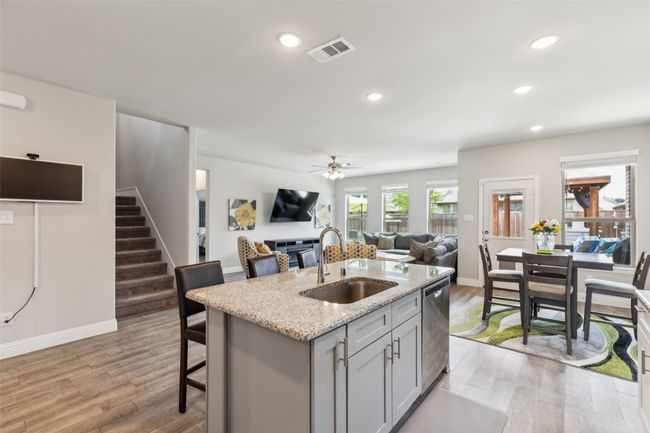 5909 Horsetail Dr, House other with 4 bedrooms, 3 bathrooms and null parking in McKinney TX | Image 9