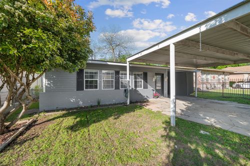3616 Ashland Ave, Fort Worth, TX, 76107-6209 | Card Image