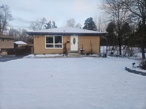 151 Easton Ave, West Chicago, IL, 60185-2901 | Card Image